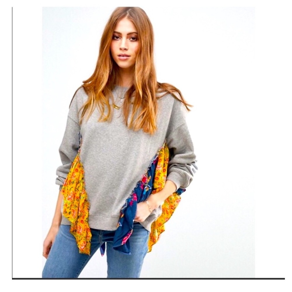 Free People Womens Gray Floral Ruffle Mixed Media Sweatshirt Size M boho indie